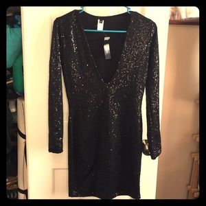 NWT J Lux Deep V Black Sequin Mini Dress 🔥 Prom